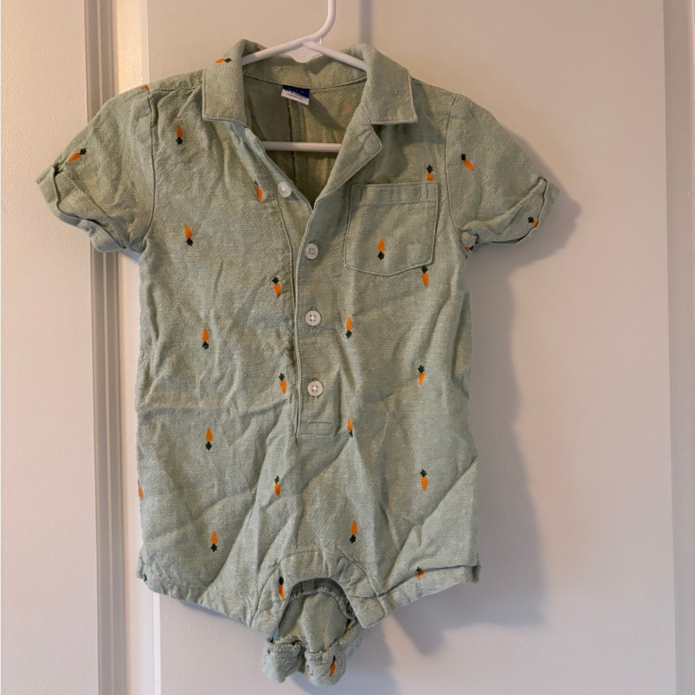 Old Navy Mint Green Baby Romper with Carrot Motif